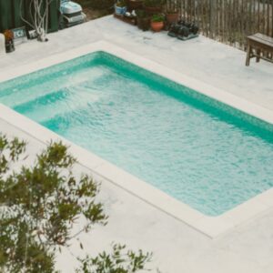 back yard plunge pool